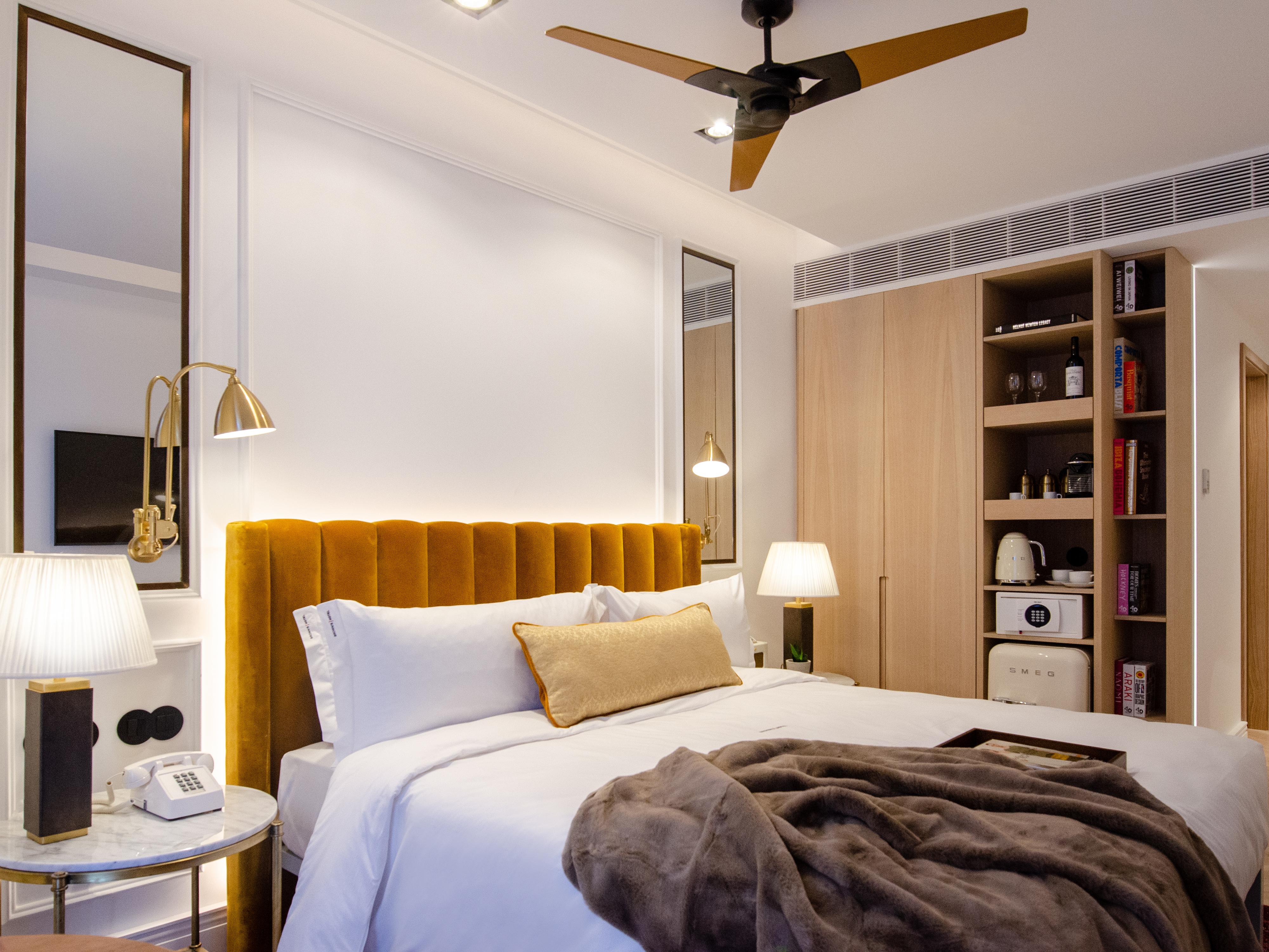Browns Avenue Hotel Лісабон Екстер'єр фото A bedroom at The Hari